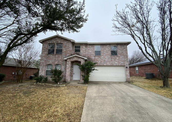 Houses Near Fantastic 3 bedroom home in Legands of Mckinney subdivision. 