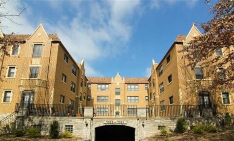 Apartments Near MBU 7551-7555 Byron Place for Missouri Baptist University Students in Saint Louis, MO