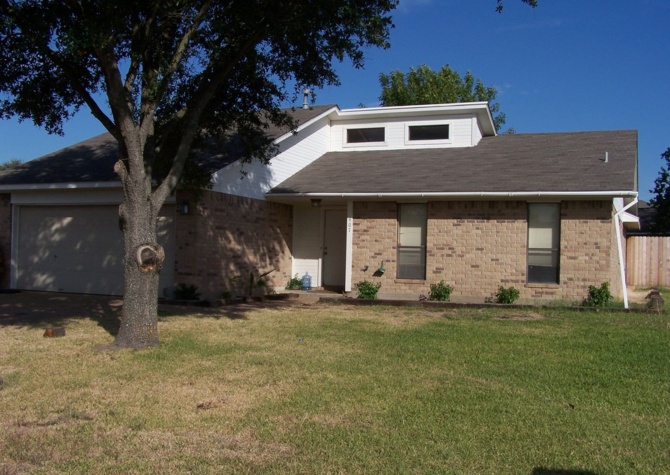 Houses Near Beautiful 3/2 house centrally located home by Wolf Pen Creek!