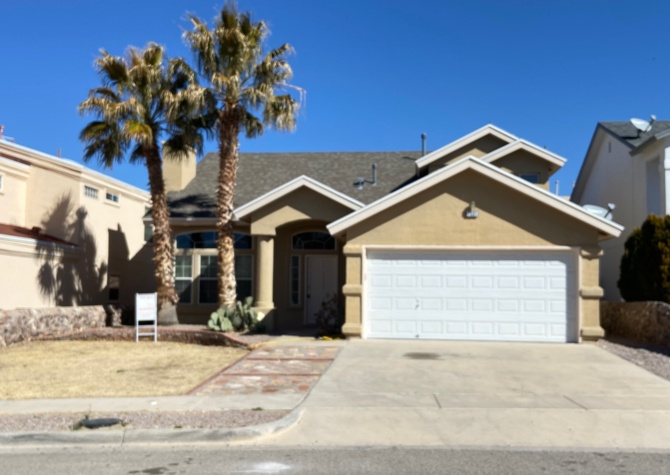 Houses Near PRIME LOCATION IN WEST EL PASO!!!