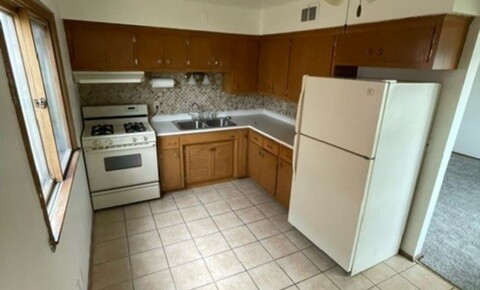 Apartments Near MATC 6024 W Cleveland Ave for Milwaukee Area Technical College Students in Milwaukee, WI