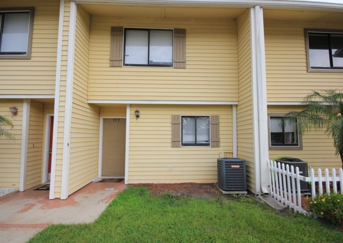Houses Near 2BR / 1.5BA Townhome in Land O Lakes' Chelsea Meadows!